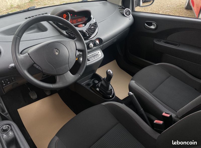 Renault TWINGO II 1.5 DCI 75CH DYNAMIQUE ECO² (image 3)