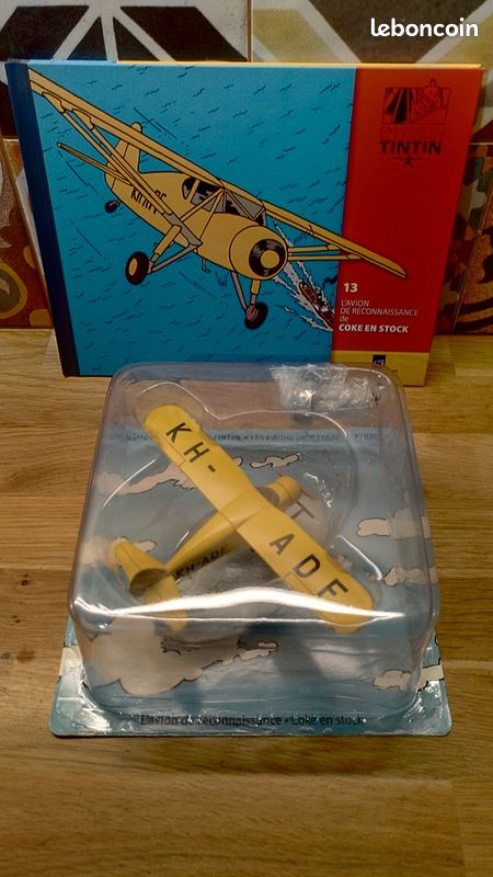 Figurine Tintin - L'Avion De Reconnaissance De Coke En Stock - N°13 - Neuve