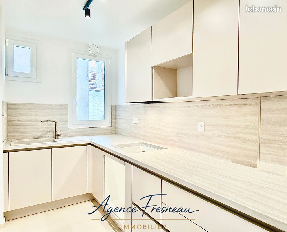 Appartement 2 pièces 38 m² · à Paris · 38 m² · 399 500 €