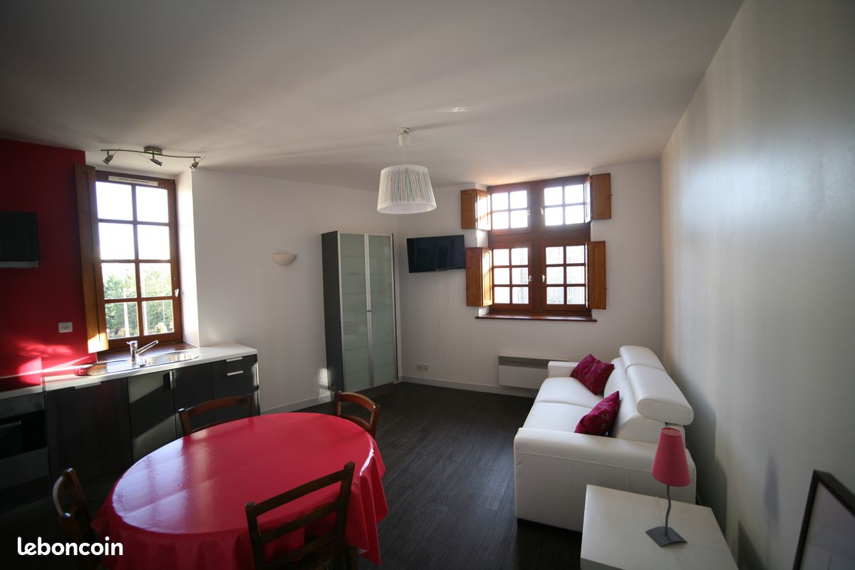 Appartement 2 pièces 40 m² · à Poitiers · 40 m² · 560 €
