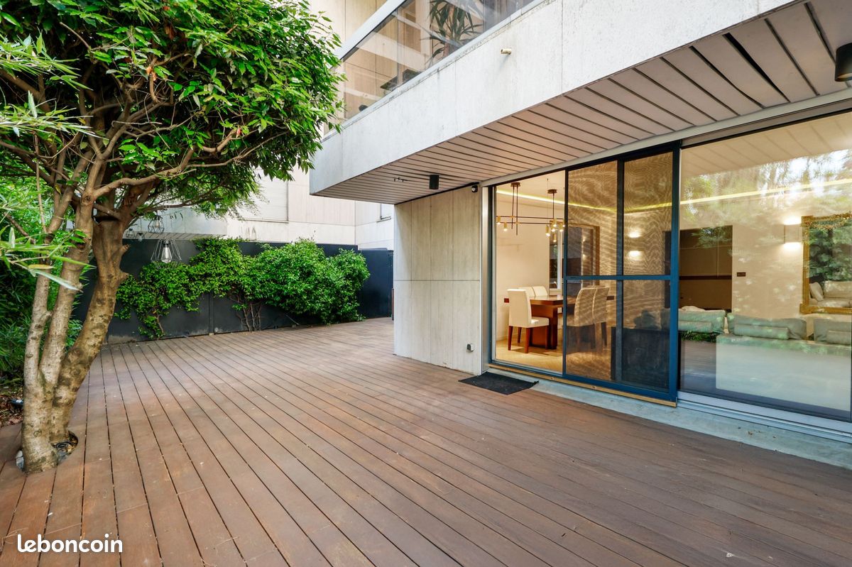 Appartement 5 pièces 160 m² · à Neuilly-sur-Seine · 160 m² · 2 685 000 €