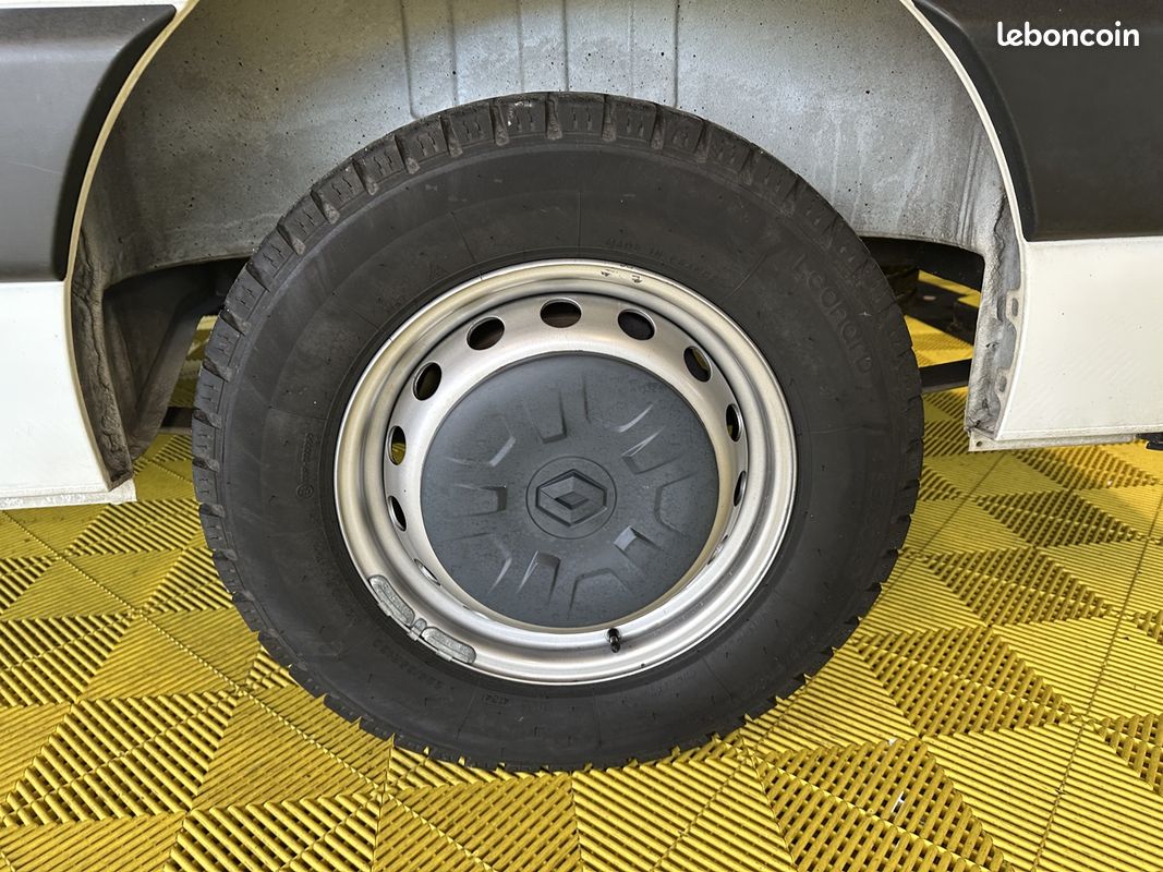 Renault MASTER III FG F3300 L2H2 2.3 DCI 135CH CONFORT EURO6 (image 16)