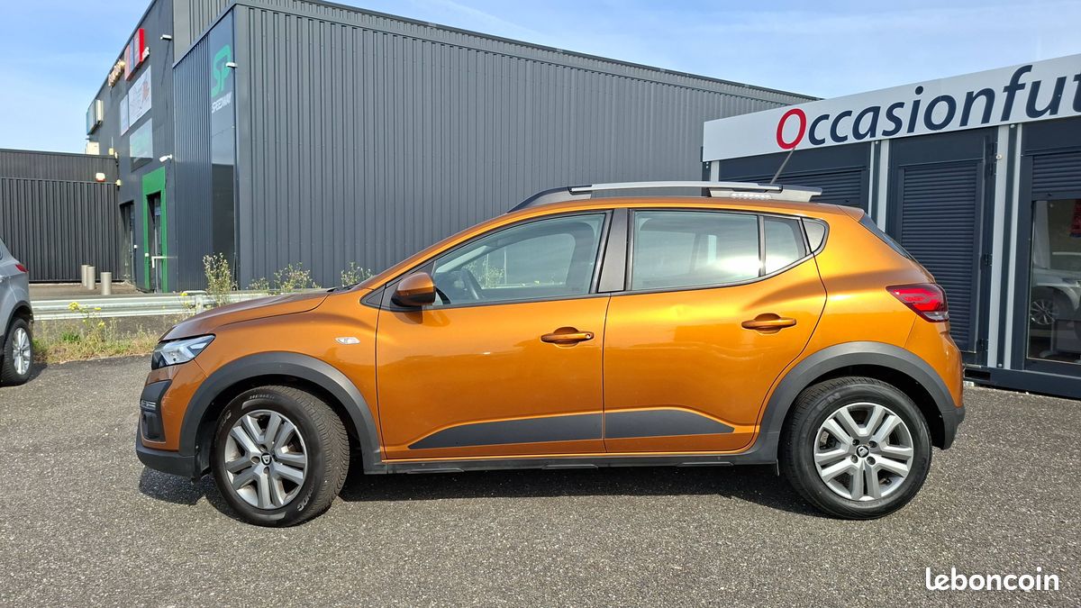 DACIA Sandero ECO-G 100 Stepway Confort (image 2)