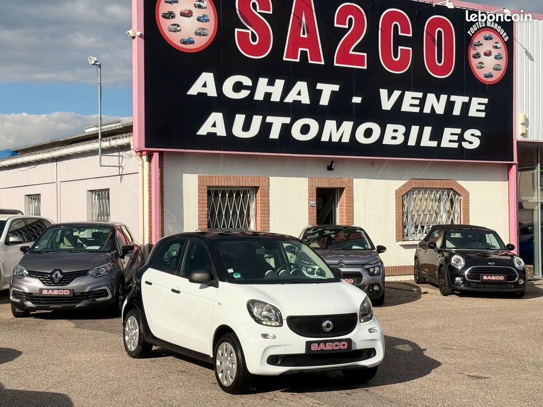 SMART FORFOUR 1.0 71 ch S&S * Clim + Régulateur de vitesse (image 1)