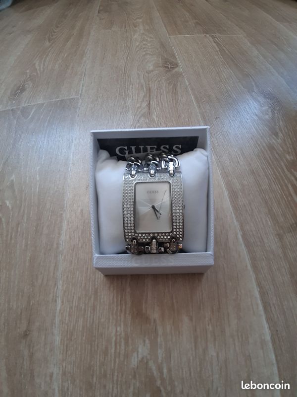 Montre GUESS (image 1)