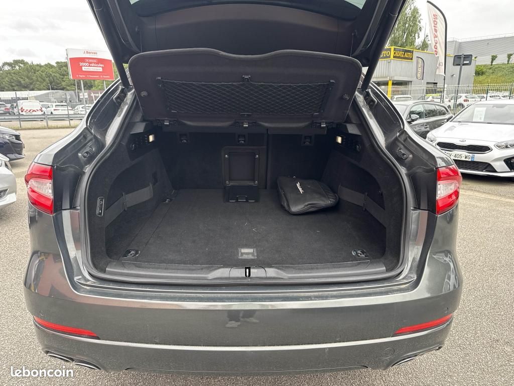 MASERATI LEVANTE diesel 3.0 v6 turbo 275 ch granlusso (image 4)
