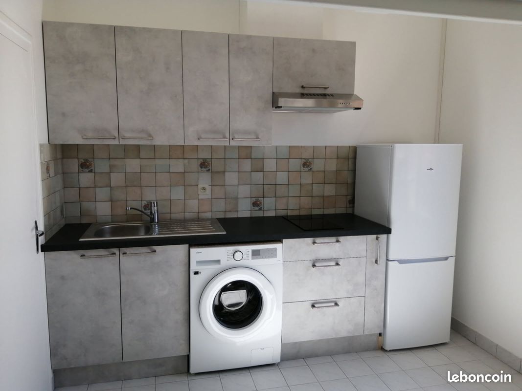 Appartement 1 pièce 16 m² · à Clermont-Ferrand · 16 m² · 400 €