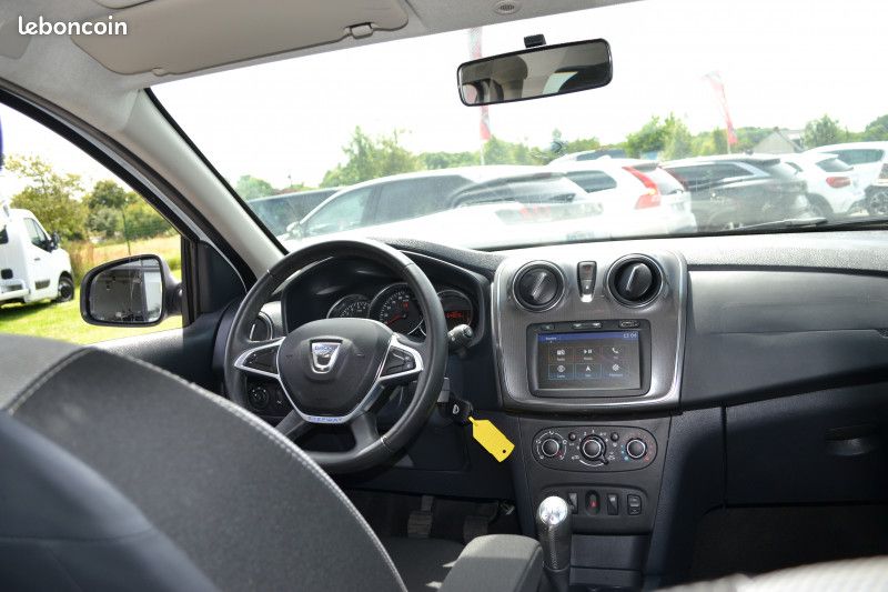 Dacia SANDERO 1.5 BLUE DCI 95CH STEPWAY - 20 (image 8)