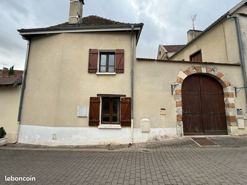 Maison 5 pièces 90 m² · à Blancs-Coteaux · 90 m² · 800 €/mois