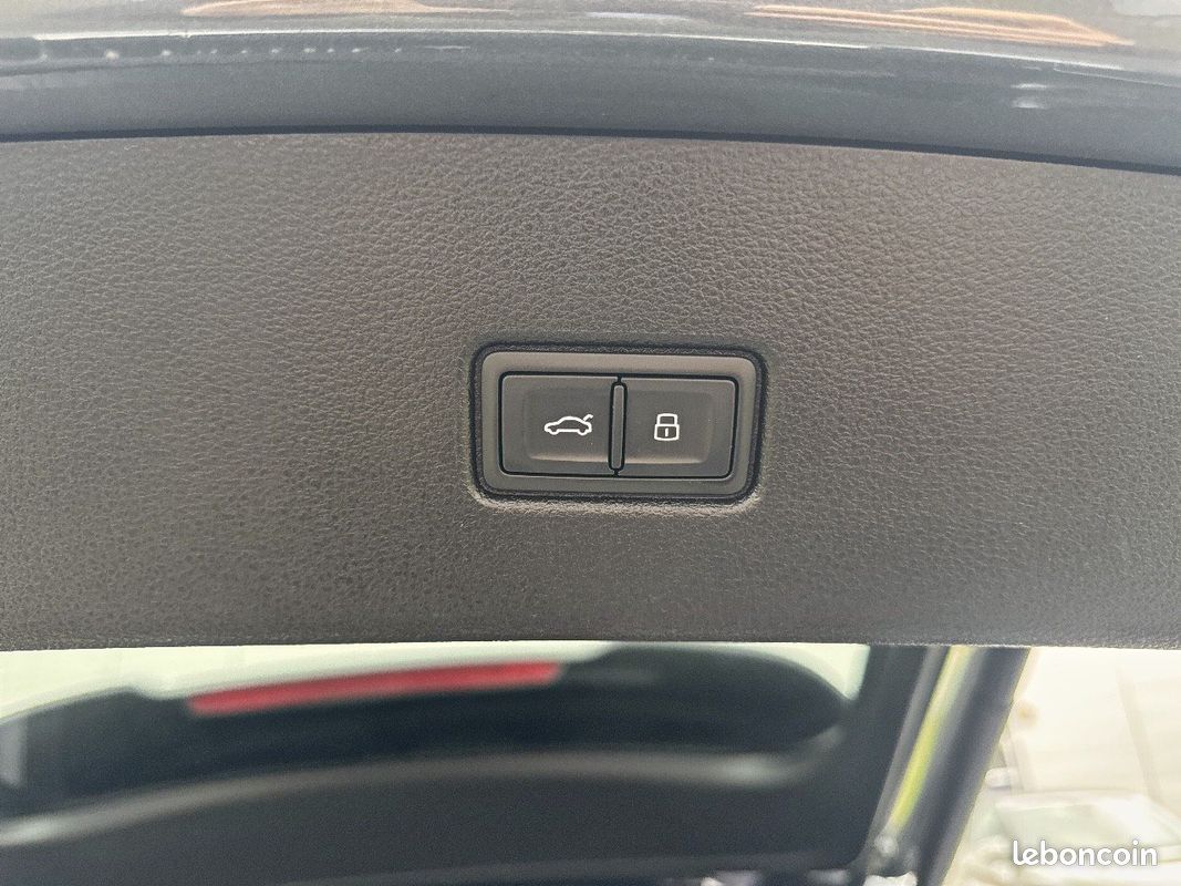 AUDI Q5 Sportback 55 TFSIe 367 S tronic 7 Quattro S line (image 21)