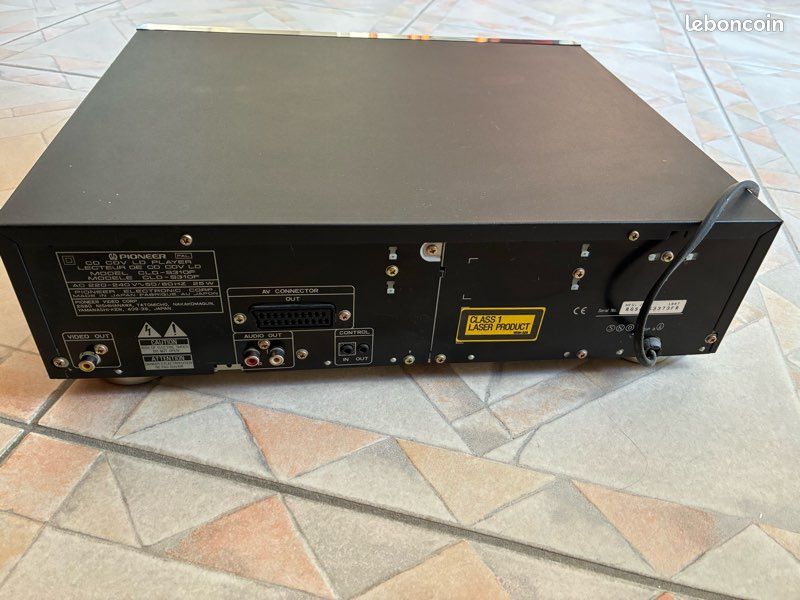 Lecteur LaserDisc Pioneer CLD-07G – Occasion – Testé (alimentation) – LD/CD