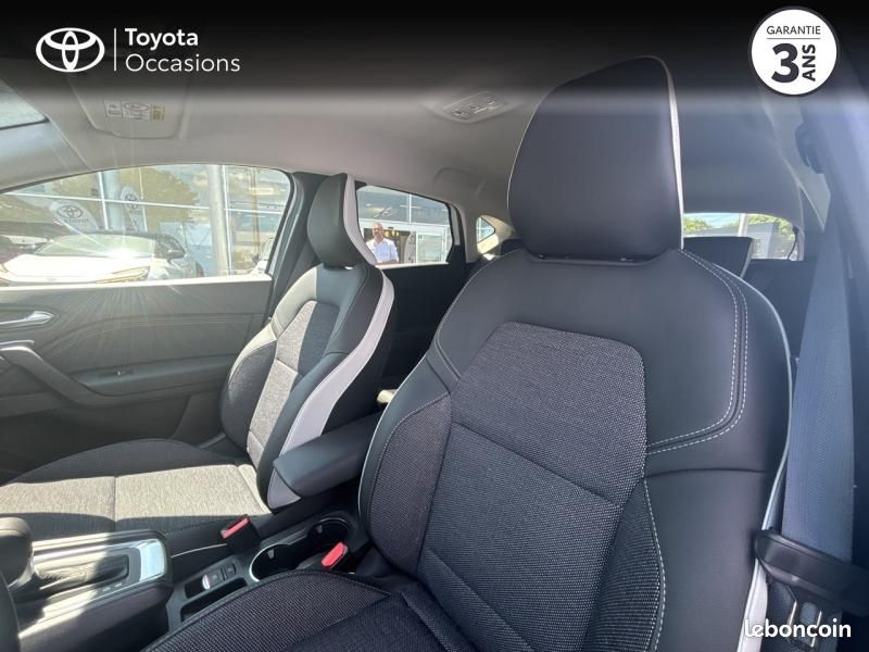 Renault Captur 1.6 E-Tech full hybrid 145ch Techno (image 11)