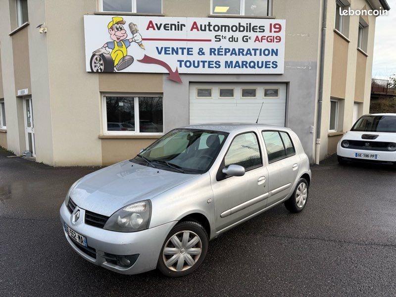Renault clio (image 1)
