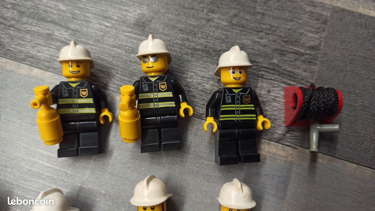 Lego Minifigs Pompiers (image 2)