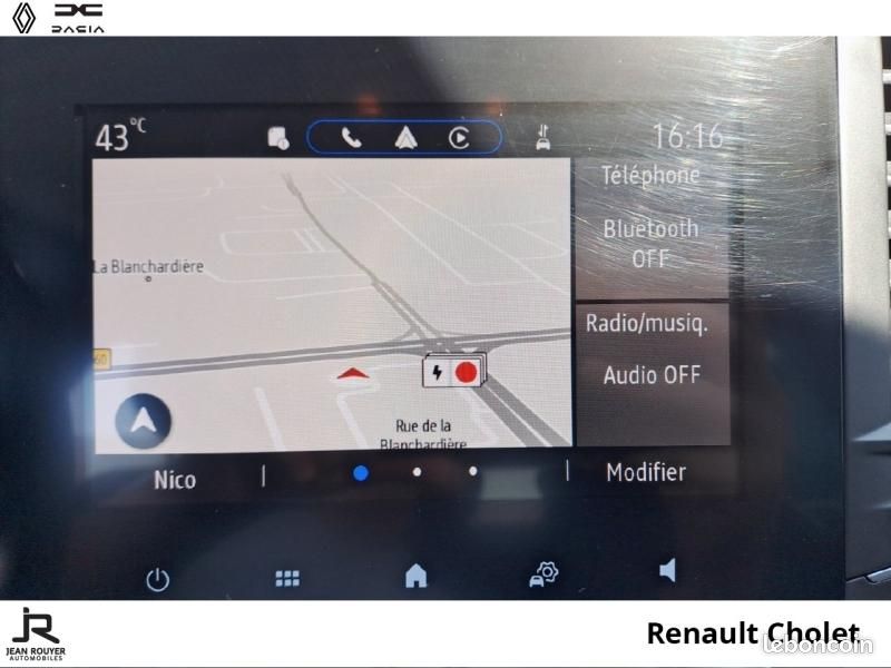 Renault Megane 1.6 E-Tech Plug-in hybrid 160ch Evolution (image 16)