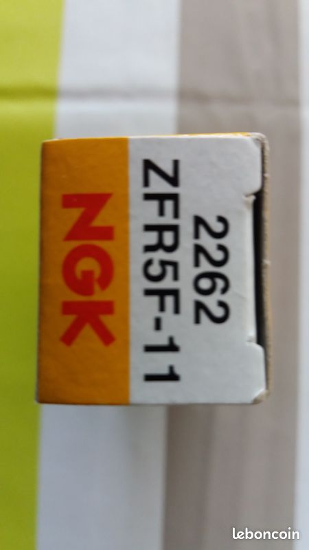 4 bougies d'allumage neuve pour véhicule (image 2)
