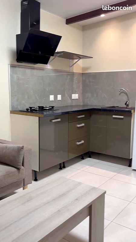 Appartement 2 pièces 40 m² · à Saint-Laurent-du-Maroni · 40 m² · 975 €/mois