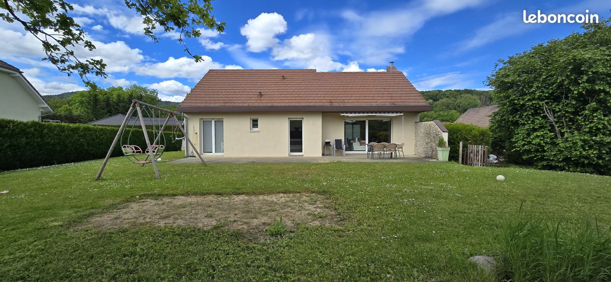 Maison 5 pièces 90 m² · à Sentheim · 90 m² · 264 000 €