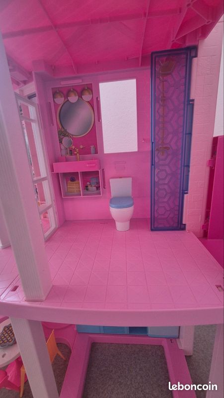 Maison de barbie (image 4)