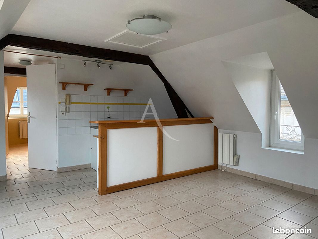 Appartement 3 pièces 28 m² · à Romorantin-Lanthenay · 28 m² · 400 €