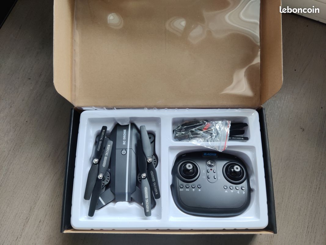 RC drone (image 3)