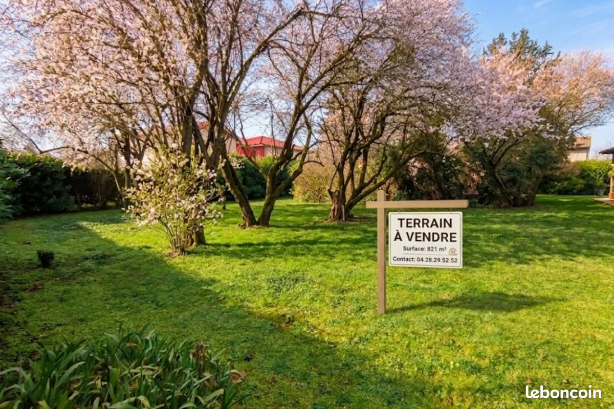 Terrain 821 m² Mions · 240 000 €