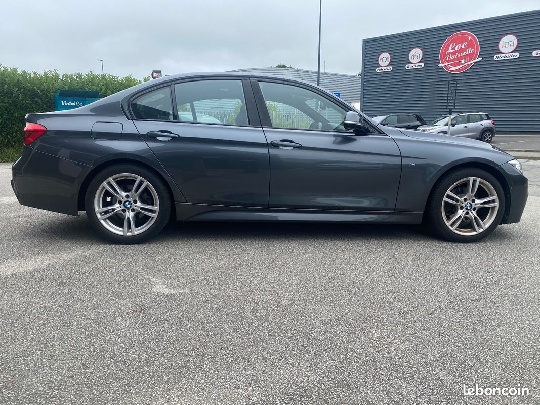BMW SERIE 3 F30 LCI 318i 2.0L 136 ch M Sport A / TOIT OUVRANT / CUIR / TETE HAUTE (image 10)