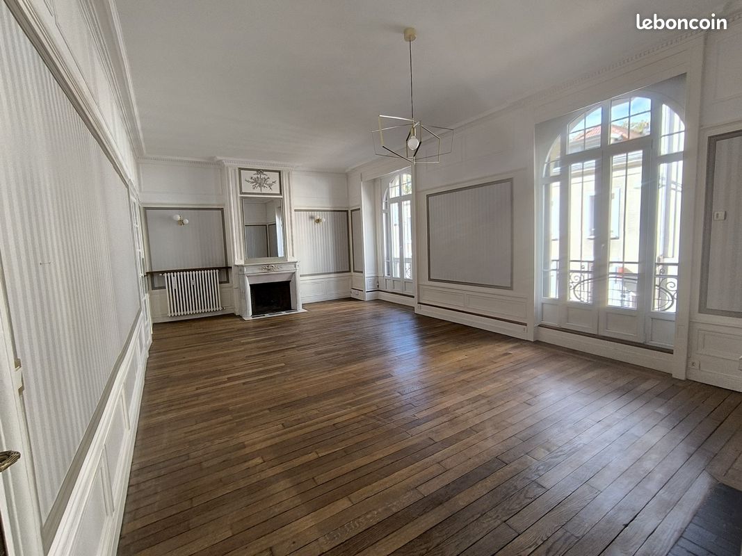 Appartement 6 pièces 150 m² · à Reims · 150 m² · 1 800 €/mois