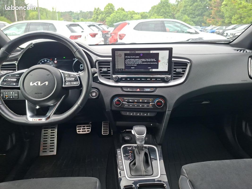 KIA CEED 1.6 CRDi 136 ch MHEV DCT7 GT Line Premium (image 14)