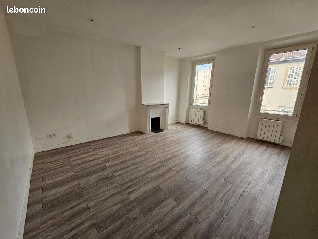 Appartement 2 pièces 34 m² · à Marseille · 34 m² · 547 €