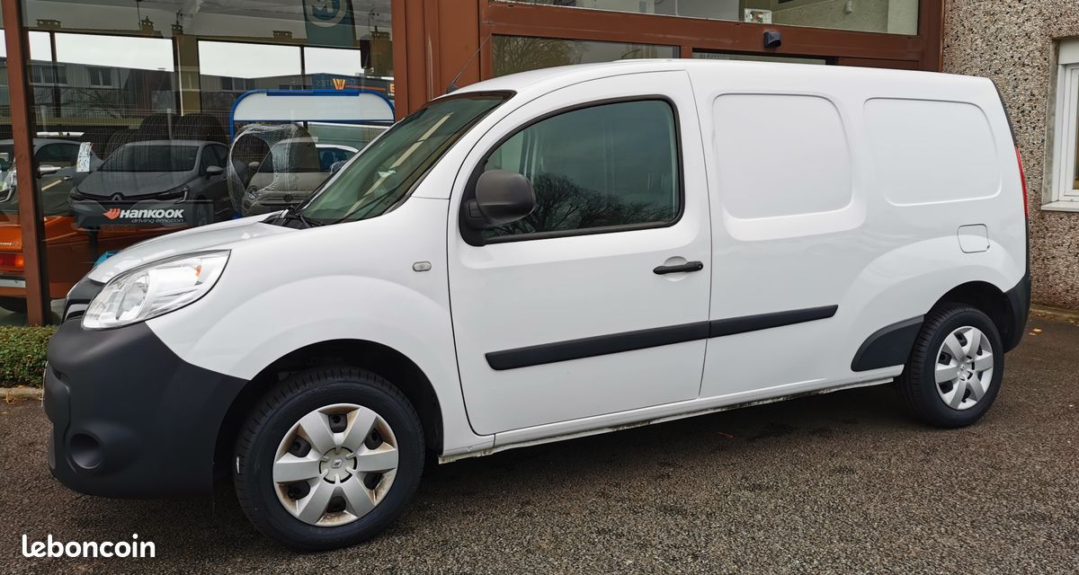 Renault Kangoo Express 1.5 Blue dCi 95ch Grand Volume Grand Confort (image 2)