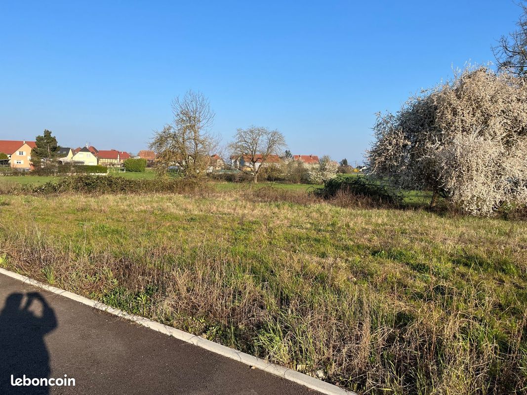 Terrain 623 m² · à Dannemarie · 87 000 €