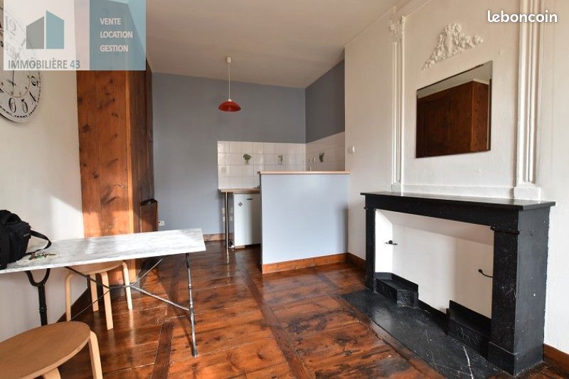 Appartement 2 pièces 38 m² · à Le Puy-en-Velay · 38 m² · 405 €