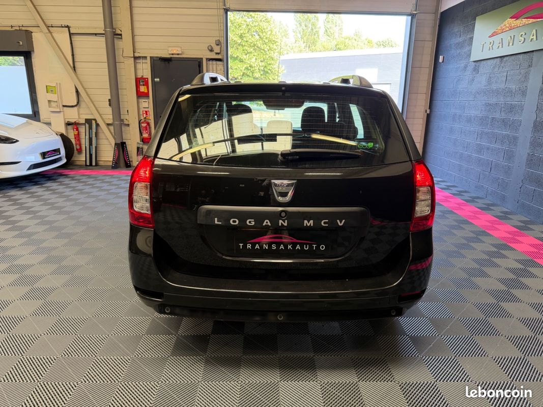 DACIA LOGAN MCV TCe 90 Ambiance / Ecran / Régulateur et limiteur de vitesse / Distribution / (image 4)