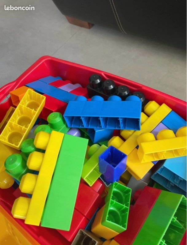 Caisse de Mega bloks (image 3)