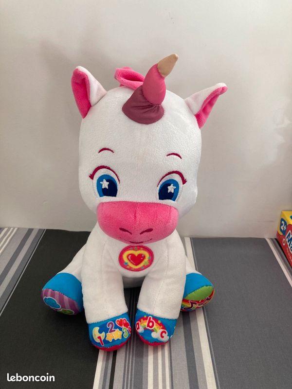 Licorne peluche musicale (image 1)