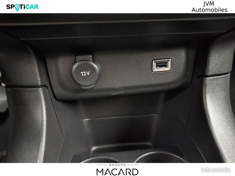 Citroen C3 1.2 PureTech 83ch S&S Shine (image 31)