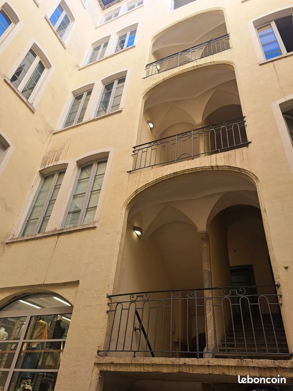 Appartement 3 pièces 60 m² · à Lyon · 60 m² · 1 200 €/mois