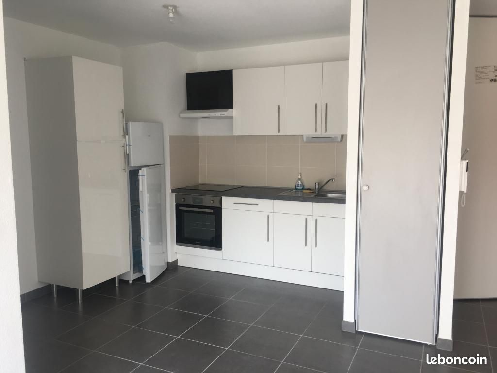 Appartement 3 pièces 60 m² · à Juvignac · 60 m² · 901 €/mois