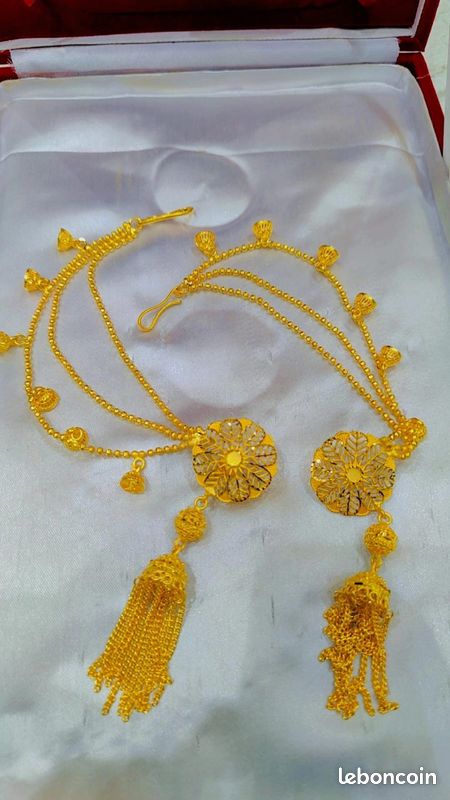 Bracelet (image 2)