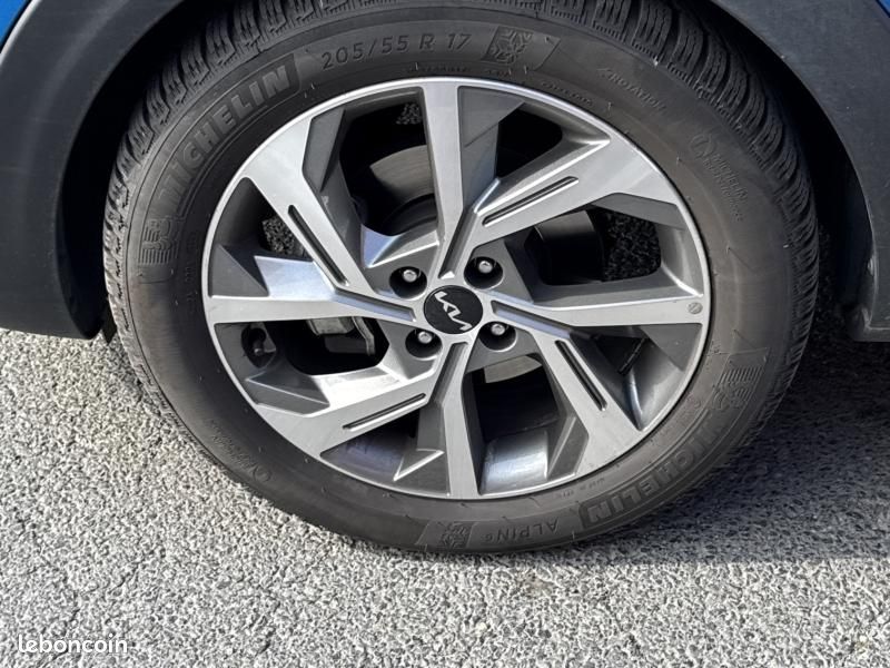 Kia Stonic 1.0 T-GDi 120ch MHEV GT Line Premium DCT7 (image 11)