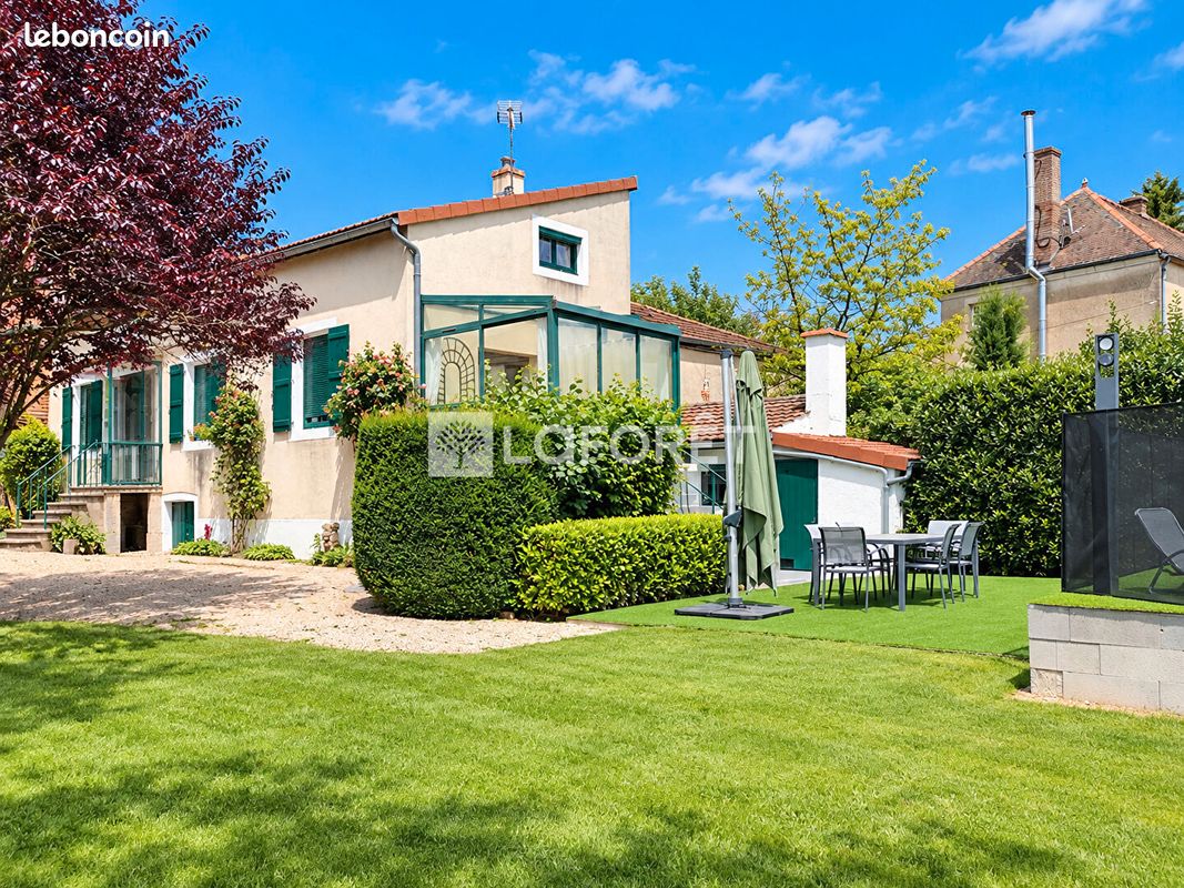 Maison 5 pièces 130 m² · à Rully · 130 m² · 339 500 €