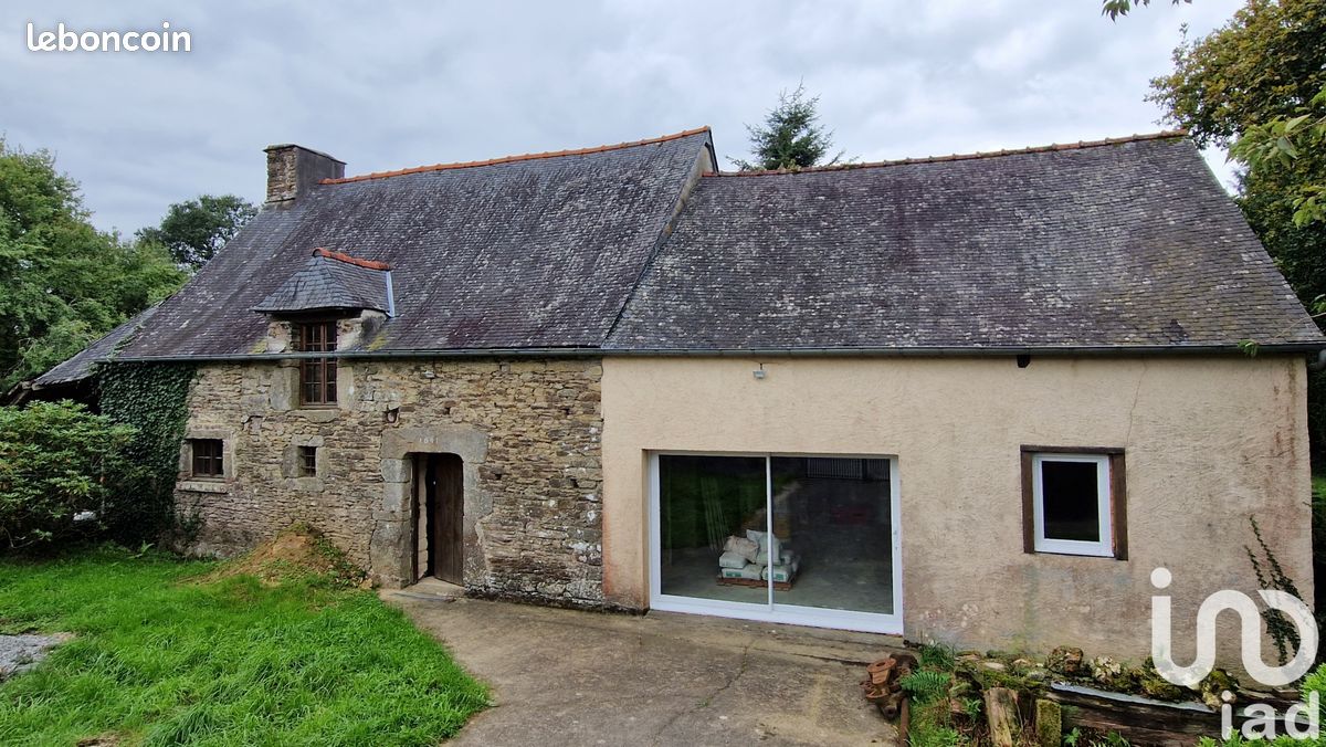 Maison 5 pièces 130 m² · à Plémet · 130 m² · 136 200 €