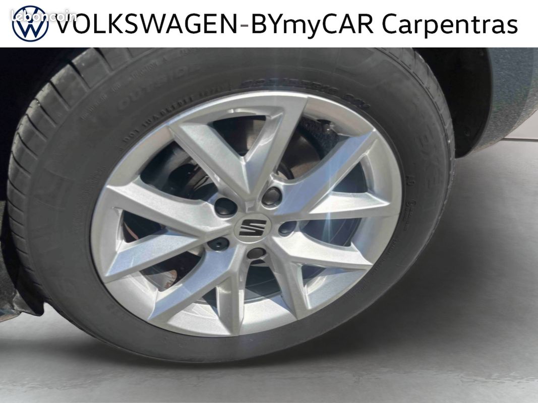 SEAT Leon 1.5 eTSI Hybrid 115 DSG7 Business (image 17)