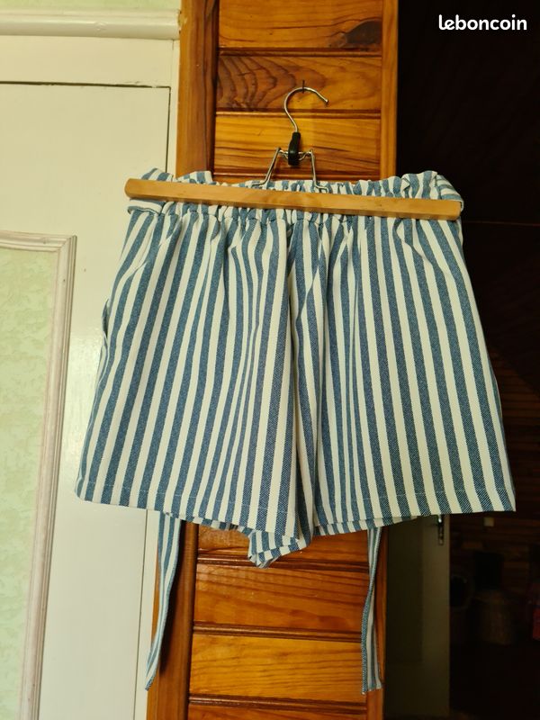 Lot de Shorts (image 7)