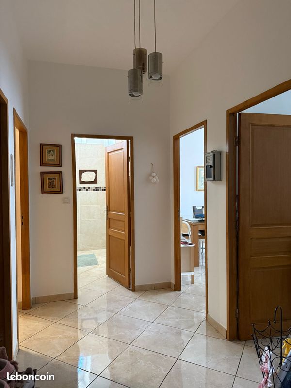 Appartement 3 pièces 73 m² · à Nice · 73 m² · 1 420 €