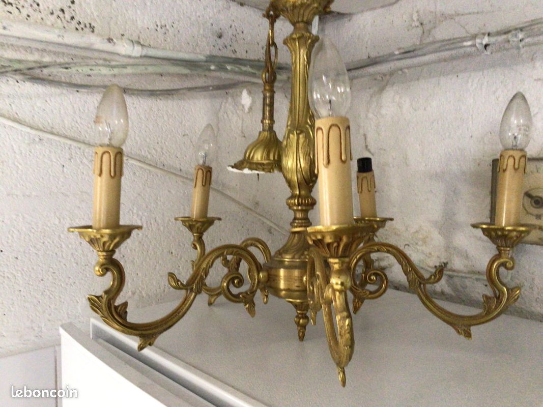 Lustre en bronze ancien (image 1)