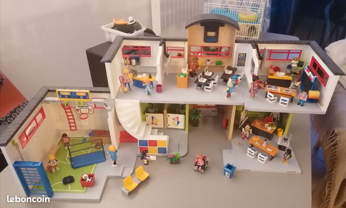 École city life Playmobil (image 2)