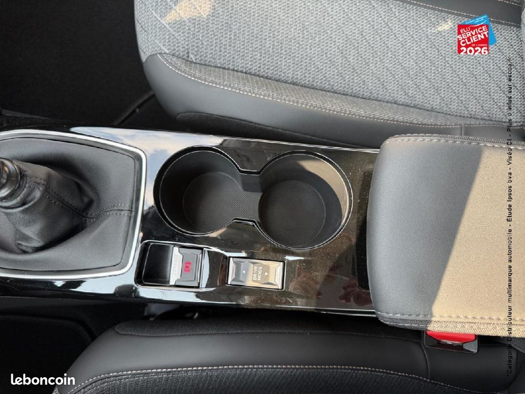 Peugeot 208 1.2 Turbo 100ch Allure (image 30)