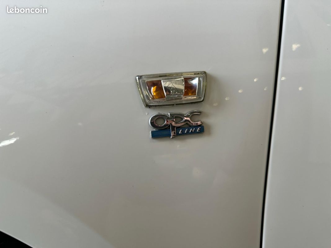 OPEL CORSA 1.4i Turbo - 150 S&S OPC LINE (image 14)